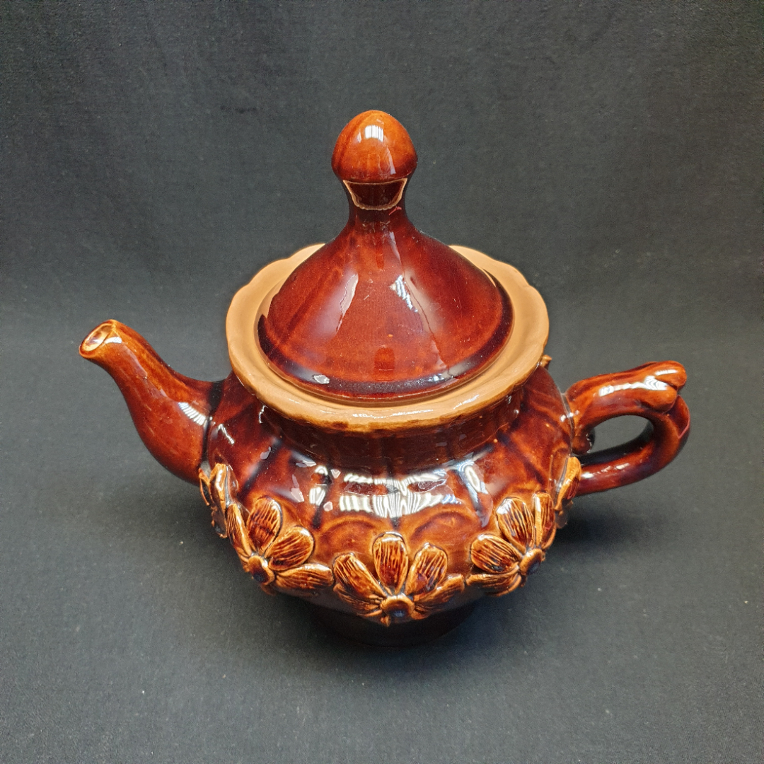 Керамический чайник с цветочным узором, СССР. Картинка 2